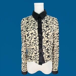 1980s VINTAGE 〰️ Susie Tompkins Cream and Black Floral Button Down Top